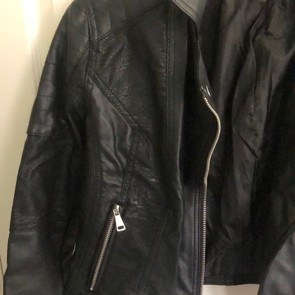 Charlotte Russe Leather Jacket Medium - Picture 4 of 6